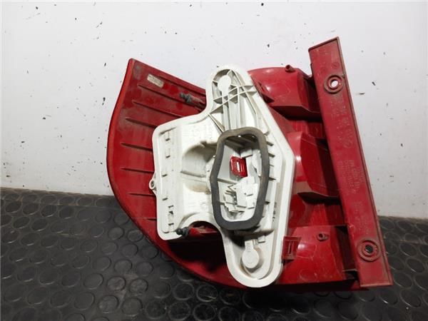 5L0945112 Задний фонарь купить Николаев