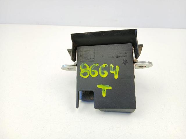 5L6827505A VAG Замок багажника купить в Львов