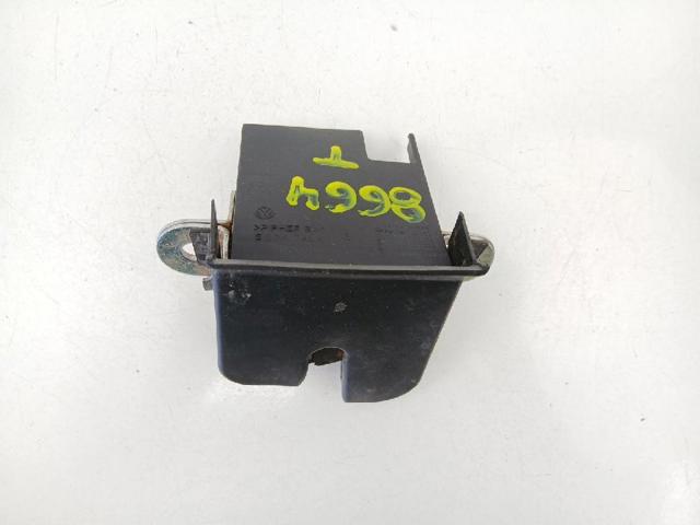 5L6827505A Замок багажника купить Ирпень