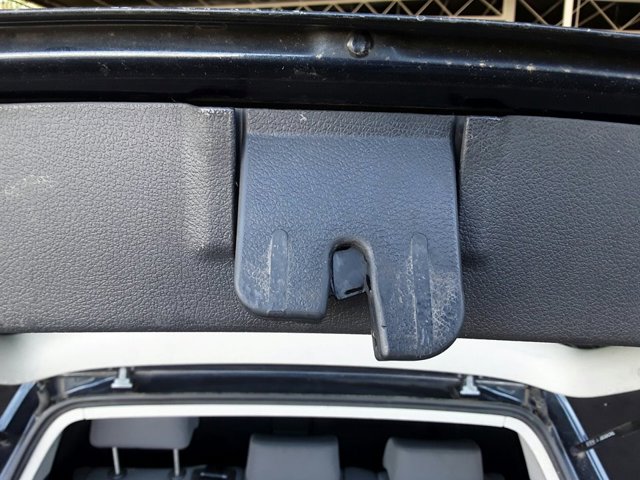 Trava porta-malas / porta traseira para Volkswagen Tiguan Advance 4motion BMT / 01.16 - 12.20 CUVC 5M0827505B