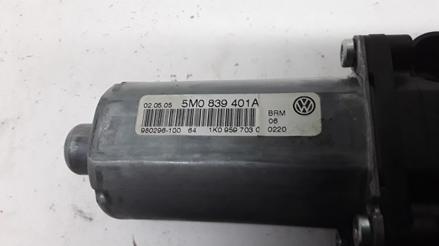 5M0839401A купить Украина