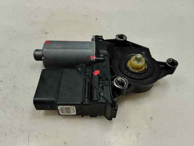 5M0839402C VAG купить в Черновцы