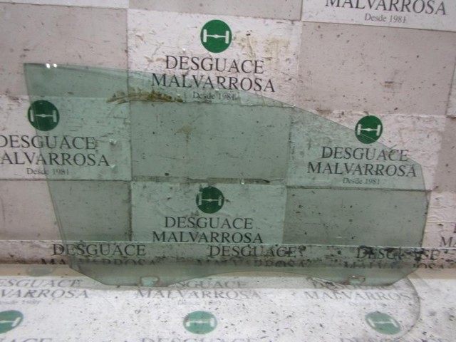 Vidro da porta dianteira direita 5M0845202 VAG
