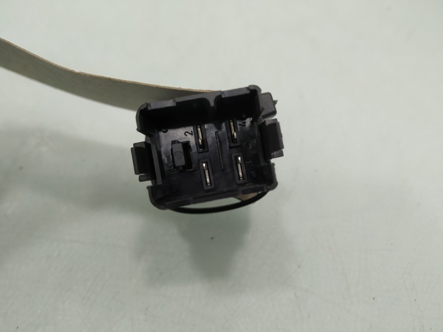 VAG 5M0953509B Кнопка включения аварийного сигнала в наличии Сумы