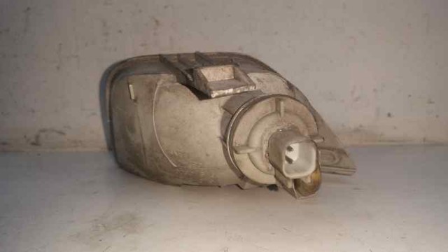 FORD 5M5115511AA Фонарь заднего хода правый в наличии Запорожье