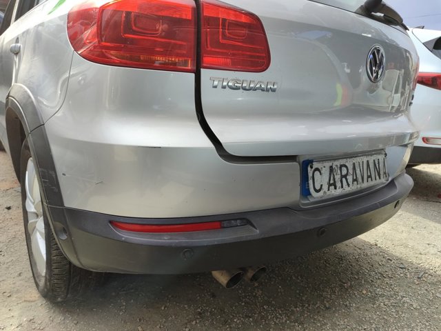 Pára-choque traseiro 5N0807421G VAG