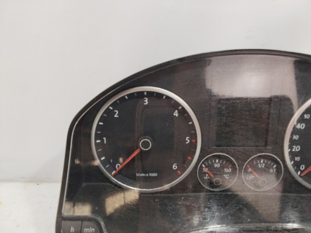 VAG 5N0920870D Приборная доска (щиток приборов) в наличии Украина