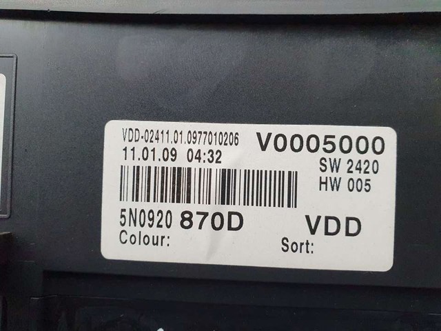 VAG 5N0920870D Приборная доска (щиток приборов) в наличии Запорожье