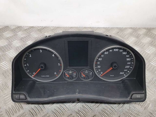 VAG 5N0920870D Панель приборов в наличии Каменское