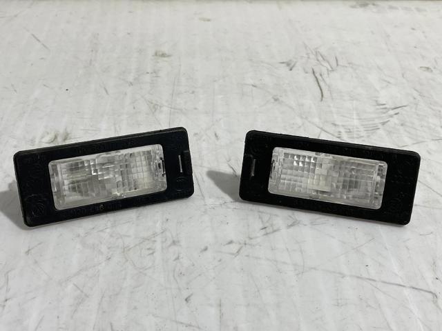 5N0943021B VAG Фонарь подсветки заднего номерного знака купить в Харьков