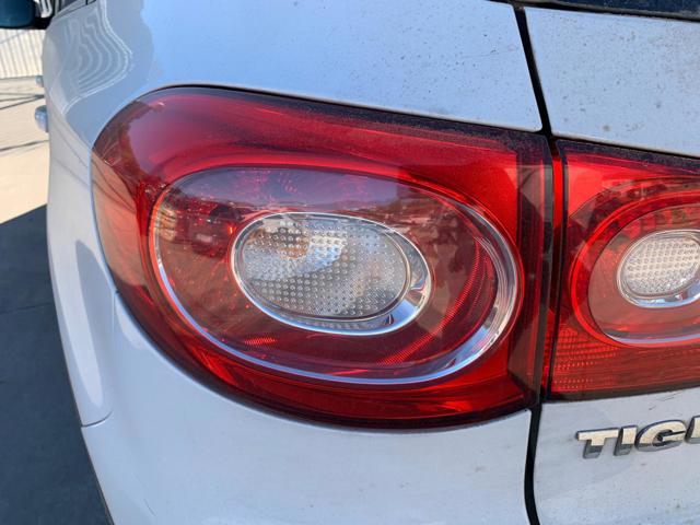 Luz traseira interna esquerda para Volkswagen Tiguan (5N1) R-Line / 05.09 - 12.11 CFFB 5N0945095H