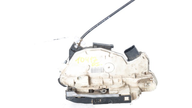 Fecho da porta dianteira esquerda 5N1837015C VAG