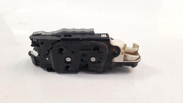 Fecho da porta dianteira esquerda 5N1837015F VAG