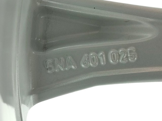 VAG 5NA601025 Диски колесные литые (легкосплавные, титановые) в наличии Львов