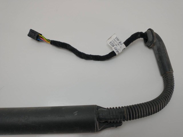VAG 5NA827851A Амортизатор багажника в наличии Киев