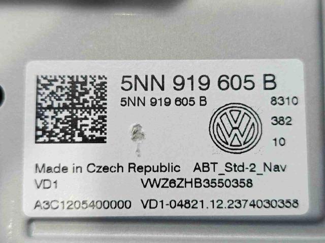 VAG 5NN919605B Дисплей многофункциональный в наличии Каменское