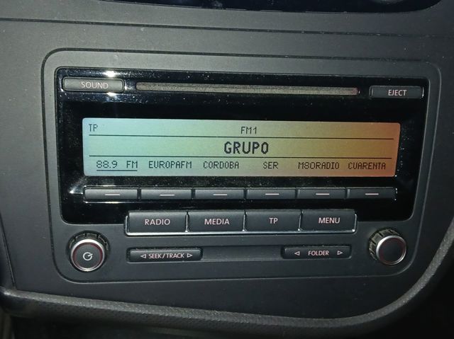VAG 5P0035186 Магнитола (радио AM/FM) в наличии Николаев