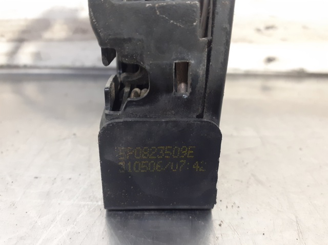 VAG 5P0823509E Замок капота в наличии Черкассы