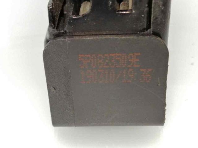 VAG 5P0823509E9B9 Замок капота в наличии Полтава