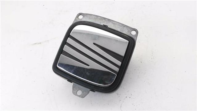 VAG 5P0827565D Ручка крышки багажника (двери 3/5-й задней) наружная в наличии Одесса