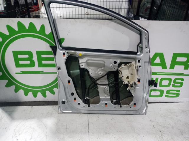 VAG 5P0831055A Дверь передняя левая в наличии Киев