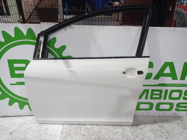 VAG 5P0831055A Дверь передняя левая в наличии Житомир