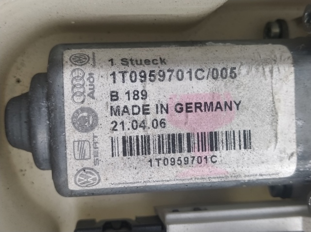 VAG 5P0837401J Мотор стеклоподъемника двери передней левой в наличии Днепр