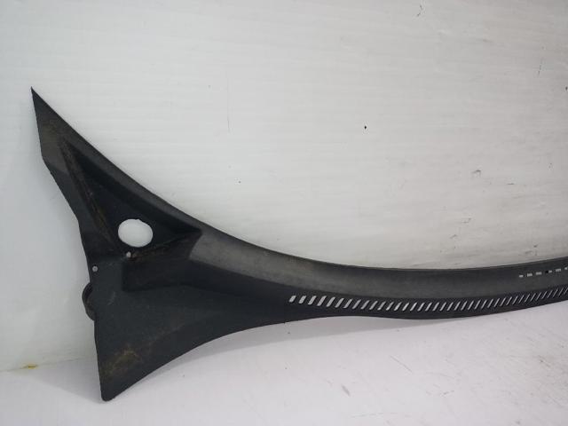 VAG 5P0853185C Решетка дворников в наличии Чернигов