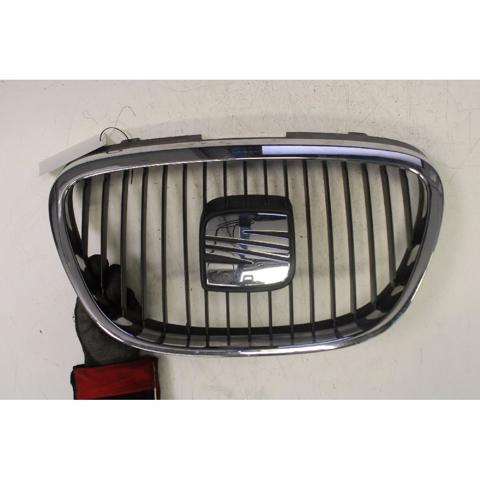 Grelha do radiador 5P0853651A9B9 VAG