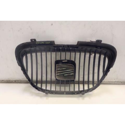 Grelha do radiador 5P0853651A9B9 VAG