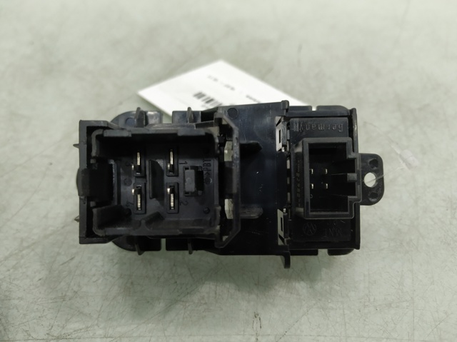 5P0953235B VAG купить в Каменское