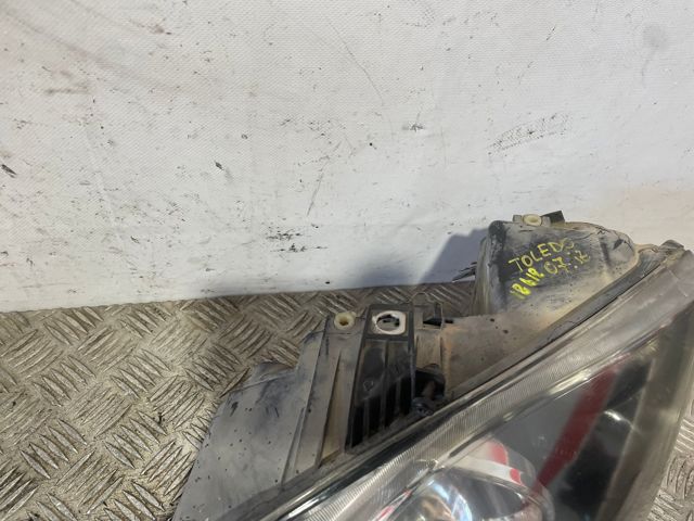 VAG 5P1941005C Фара левая в наличии Каменское