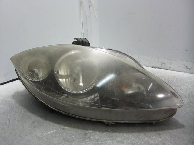 5P1941006A VAG Фара правая купить в Днепр
