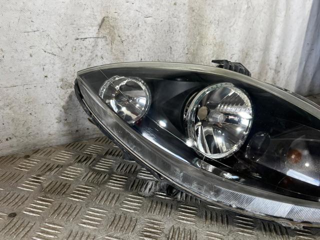 5P1941030C Правая фара купить Одесса