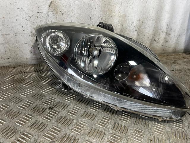 VAG 5P1941030C Правая фара в наличии Харьков