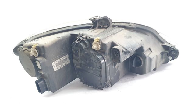 VAG 5P1941033B Левая фара в наличии Черкассы