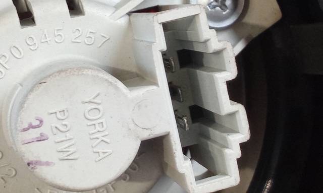 5P5945111 VAG Фонарь задний левый купить в Львов