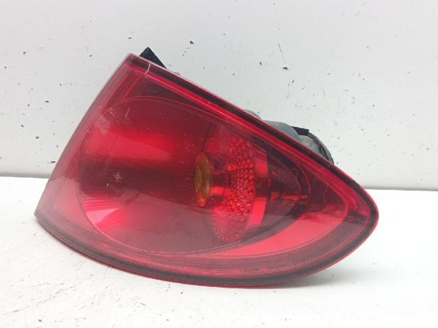 5P5945112A9B9 VAG Фонарь задний правый купить в Николаев