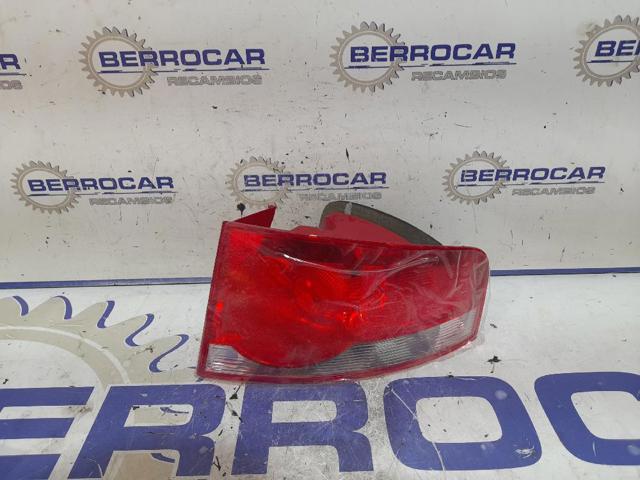 VAG 5P8945112A Фонарь задний правый внешний в наличии Запорожье