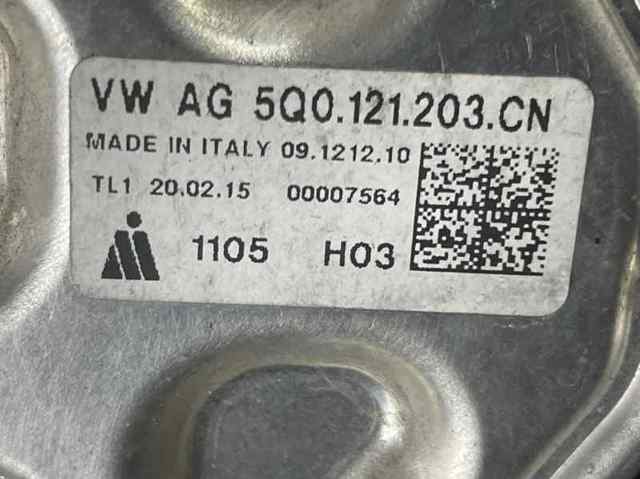 VAG 5Q0121203CN Диффузор радиатора охлаждения, в сборе с мотором и крыльчаткой в наличии Павлоград
