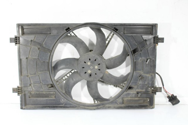 Ventilador elétrico de esfriamento montado (motor + roda de aletas) 5Q0121203CP VAG