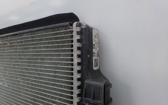 VAG 5Q0121251EN Радиатор в наличии Харьков