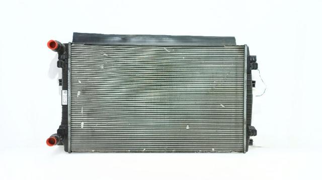 Radiador de esfriamento de motor 5Q0121251GQ VAG