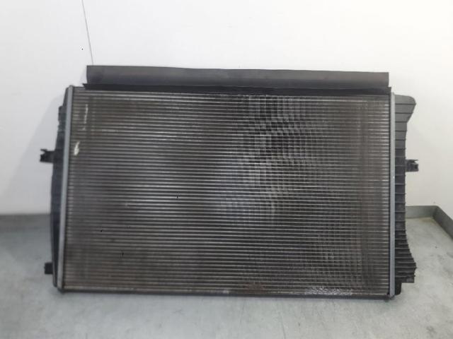 VAG 5Q0121251GQ Радиатор в наличии Тернополь