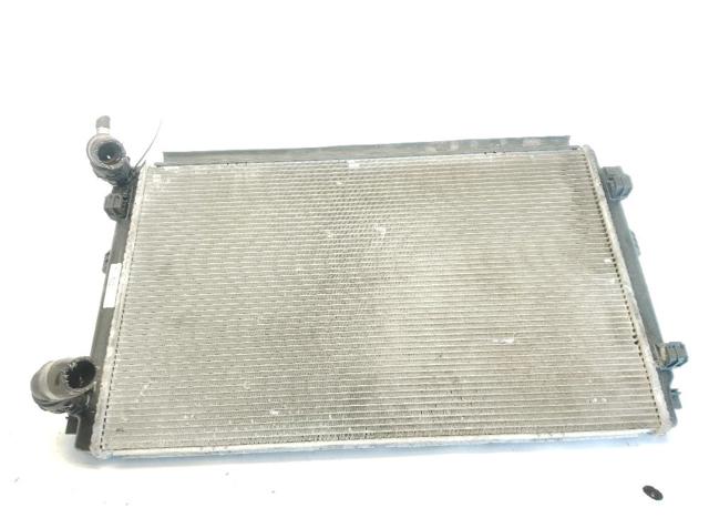 Radiador de esfriamento de motor 5Q0121251GQ VAG