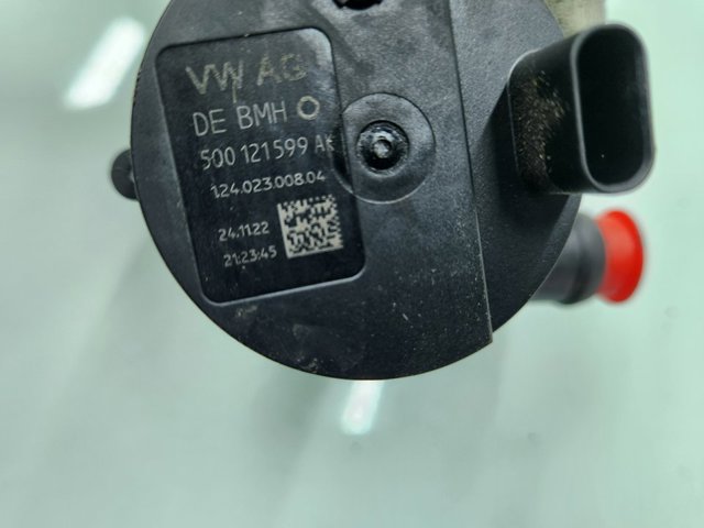 VAG 5Q0121599AK Дополнительная помпа в наличии Чернигов