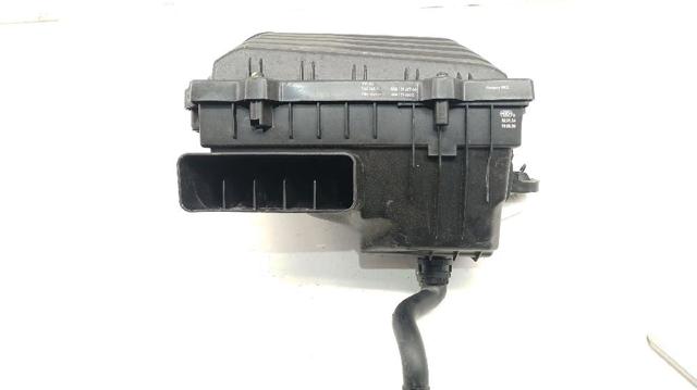 5Q0129607AQ Корпус воздушного фильтра купить Киев