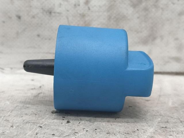 5Q0131980C VAG Крышка заливной горловины бака AD BLUE купить в Киев