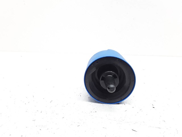 5Q0131980C Крышка заливной горловины бака AD BLUE купить Полтава