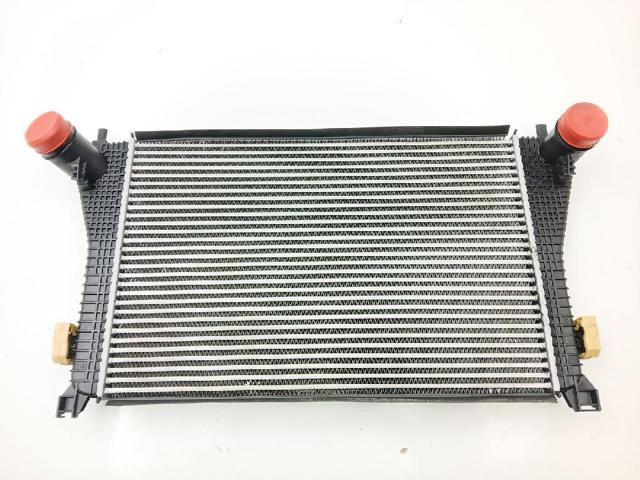 Radiador de intercooler 5Q0145803K VAG